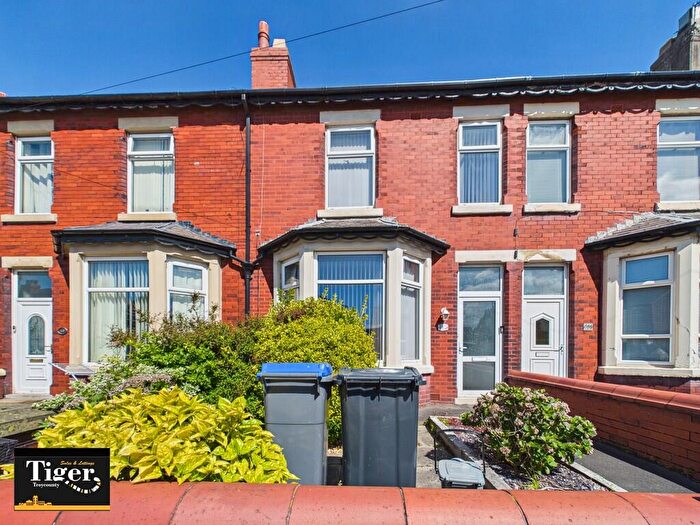 3 Bedroom Terraced House To Rent In Highfield Road, Blackpool, FY4