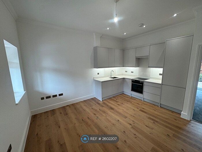 1 Bedroom Flat To Rent In High Street, Orpington, BR5