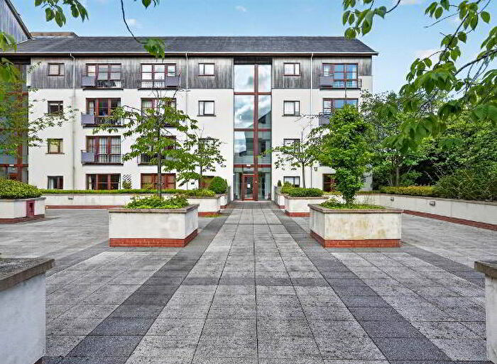 2 Bedroom Apartments For Sale In Apt The Oaks, Malone Square, Windsor Park, Belfast, BT9