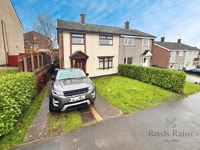 3 Bedroom Semi Detached House For Sale In Gloucester Road, Kidsgrove, Stoke-on-Trent, Staffordshire, ST7