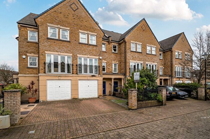 4 Bedroom Detached House For Sale In Marshall Square, Banister Park, Southampton, Hampshire, SO15