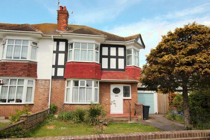1 Bedroom Apartment To Rent In Seamill Park Crescent, Worthing, West Sussex, BN11
