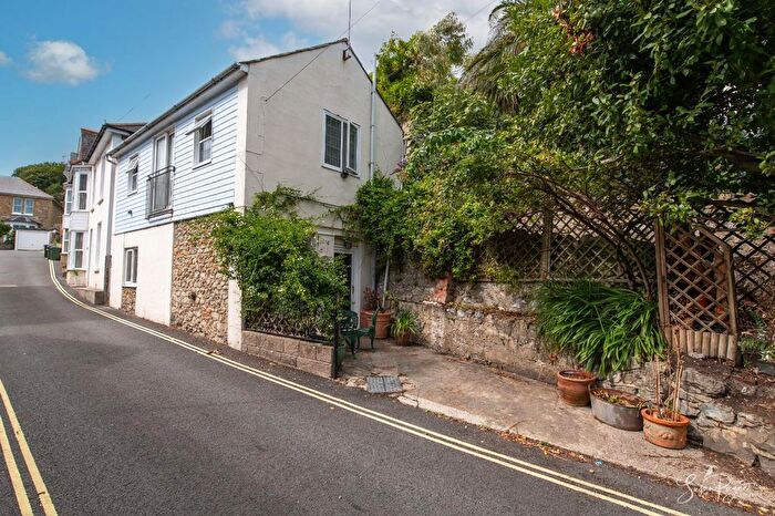 3 Bedroom Detached House For Sale In Marlborough Road, Ventnor, PO38
