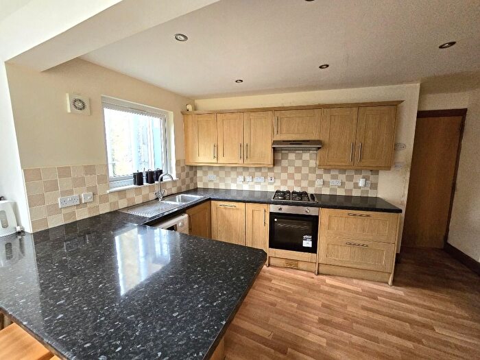 4 Bedroom Flat To Rent In Sunnyside Road, Aberdeen, AB24