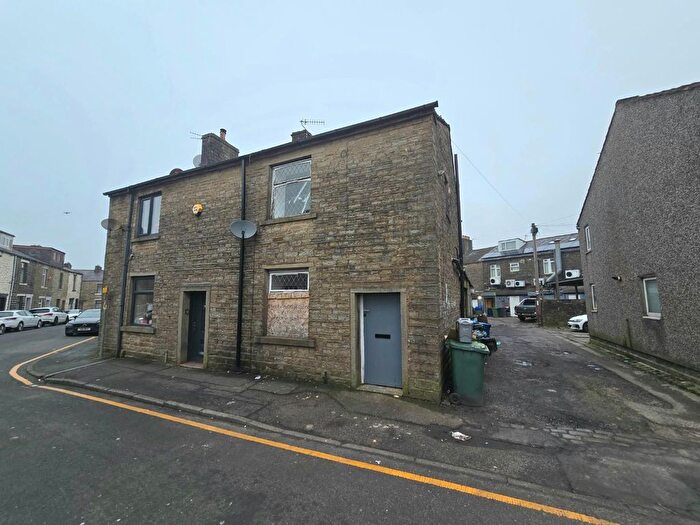 2 Bedroom Terraced House For Sale In Ratcliffe Street, Haslingden, BB4