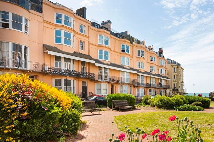 1 Bedroom Flat For Sale In Bedford Square, Brighton, BN1