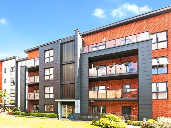 1 Bedroom Flat To Rent In Catkin House, Romford, RM3