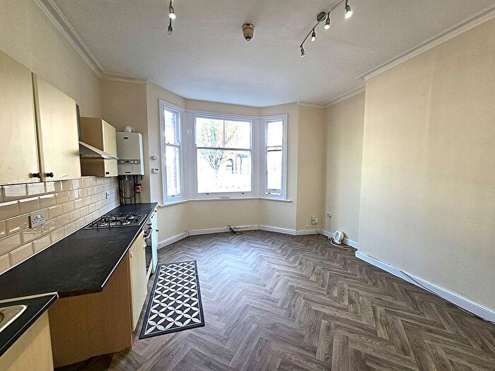 1 Bedroom Terraced House To Rent In Severn Street, Leicester, LE2