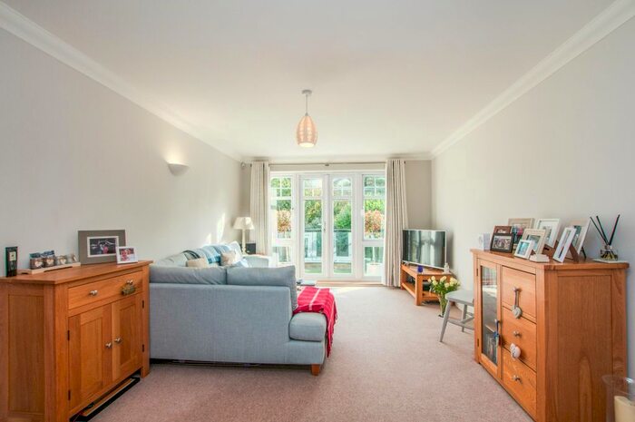 1 Bedroom Flat To Rent In Shoppenhangers Road, Maidenhead SL6