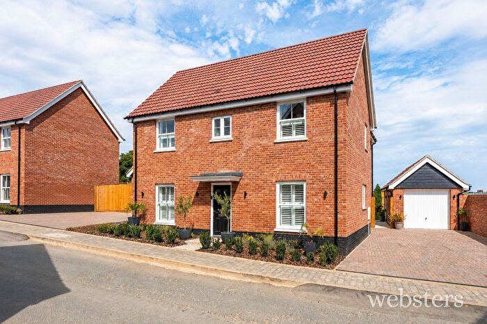 4 Bedroom Detached House For Sale In Merryfield Way, Drayton, NR8