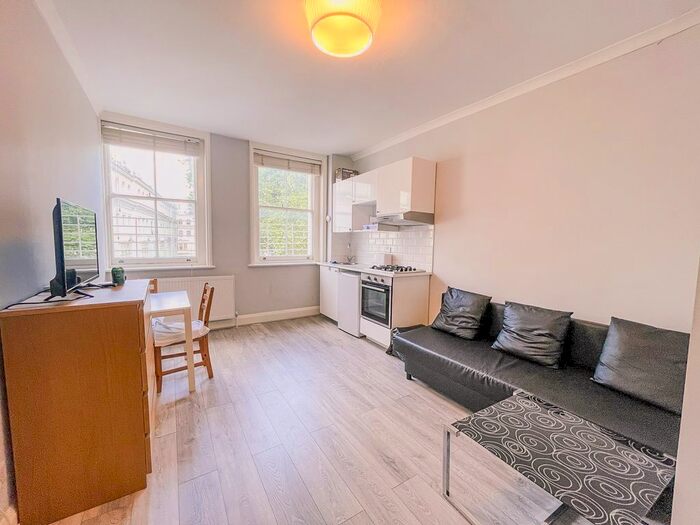 1 Bedroom Flat To Rent In Kensington Gardens Square, Bayswater, W2