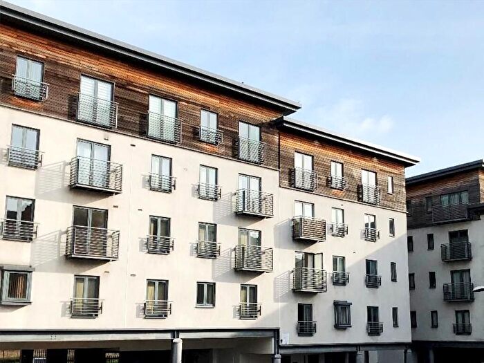 2 Bedroom Flat To Rent In Wolverhampton Street, Walsall, WS2