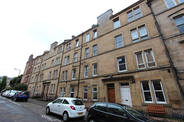 2 Bedroom Flat To Rent In Tay Street, Polwarth, Edinburgh, EH11