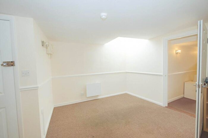 1 Bedroom Flat To Rent In Tacket Street, Ipswich, IP4