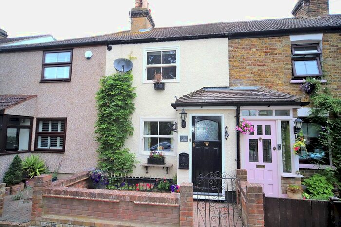 3 Bedroom Terraced House To Rent In The Avenue, Fobbing, Essex, SS17