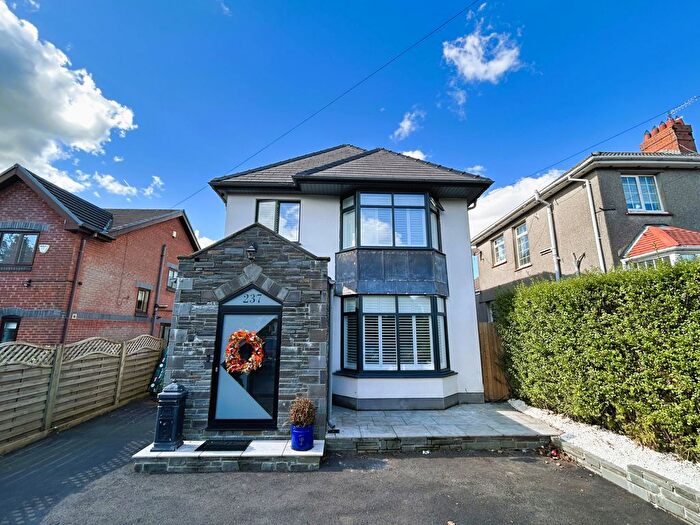 4 Bedroom Detached House For Sale In Cockett Road, SA2