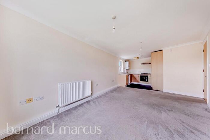 1 Bedroom Flat To Rent In Portland Road, London, SE25
