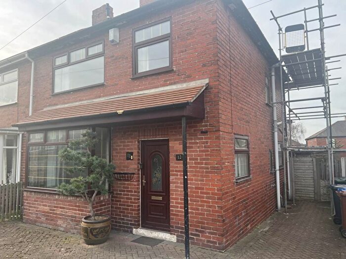 3 Bedroom Property To Rent In Sidcop Road, Cudworth, Barnsley, S72