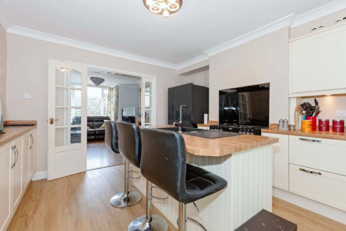 5 Bedroom Terraced House For Sale In Old Shoreham Road, Shoreham-By-Sea, BN43