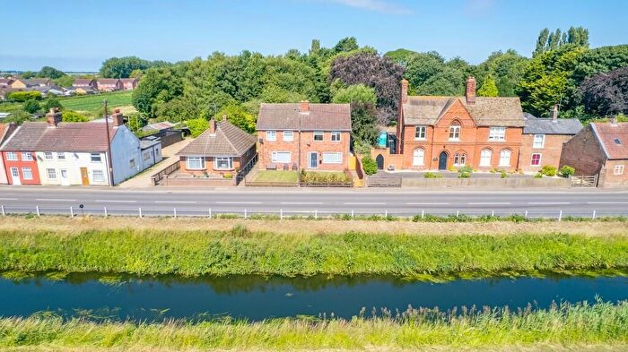 3 Bedroom Semi-Detached House For Sale In Rectory Road, Outwell, Wisbech, Norfolk, PE14