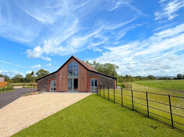 4 Bedroom Barn Conversion For Sale In Weston Road, Weston-Super-Mare, BS24