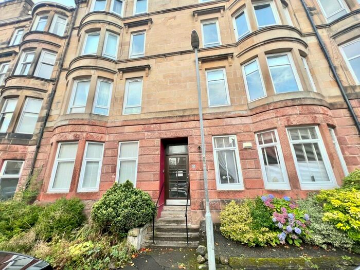 2 Bedroom Apartment To Rent In Overdale Avenue, Battlefield, G42