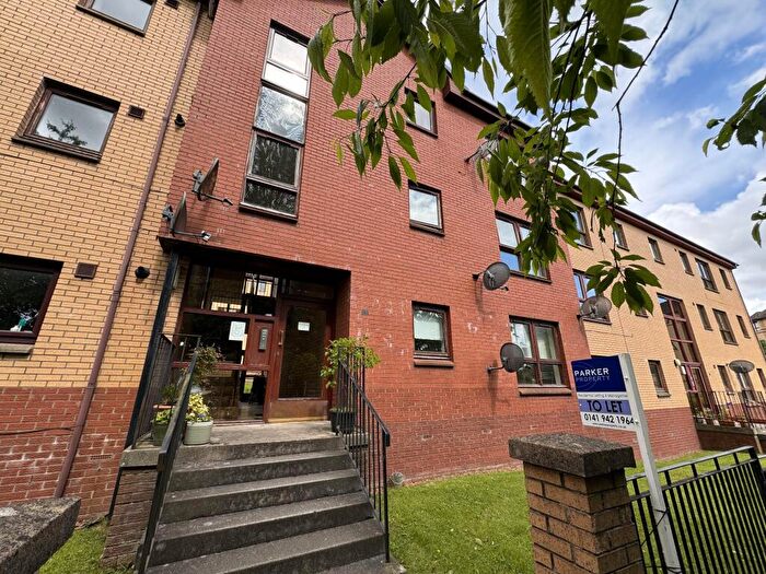 2 Bedroom Flat To Rent In Hopehill Gardens No Flat /, G20