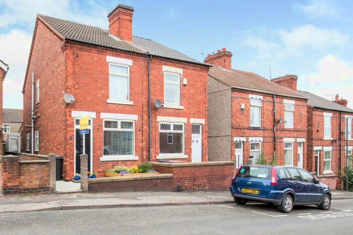 2 Bedroom Semi-Detached House To Rent In South Street, South Normanton, DE55