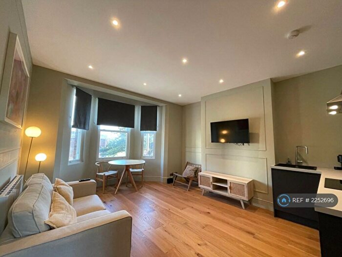 1 Bedroom Flat To Rent In Abingdon Road, Oxford, OX1