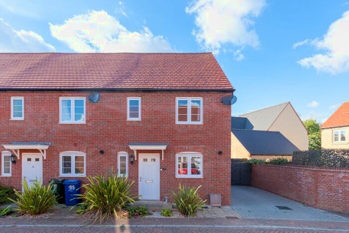 3 Bedroom End Of Terrace House To Rent In Wetherby Road, Bicester, OX26