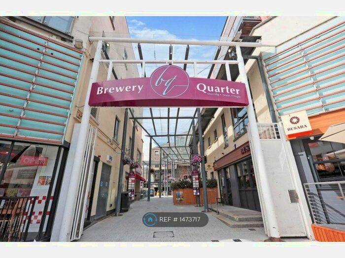 1 Bedroom Flat To Rent In Dray Court, Cardiff, CF10