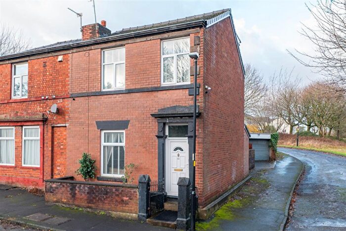 3 Bedroom Semi Detached House For Sale In Botany Brow, Chorley, PR6