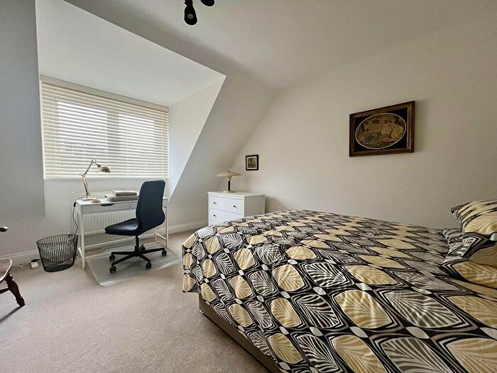 1 Bedroom Detached House To Rent In Longmoor Road, Liphook, GU30