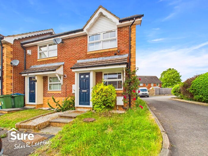 2 Bedroom End Of Terrace House For Sale In Simmons Court, Aylesbury, Buckinghamshire, HP21