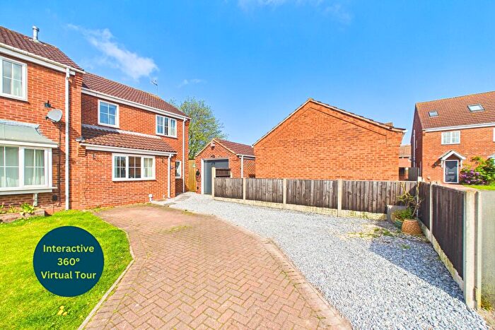 3 Bedroom Semi-Detached House For Sale In Princess Drive, Barton-upon-Humber, North Lincolnshire, DN18