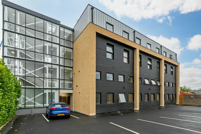 2 Bedroom Flat To Rent In Balfour House, Winnall Close, Winchester, SO23