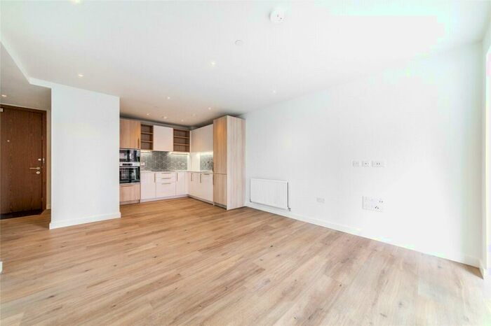 1 Bedroom Apartment To Rent In Mary Neuner Road, London, N8