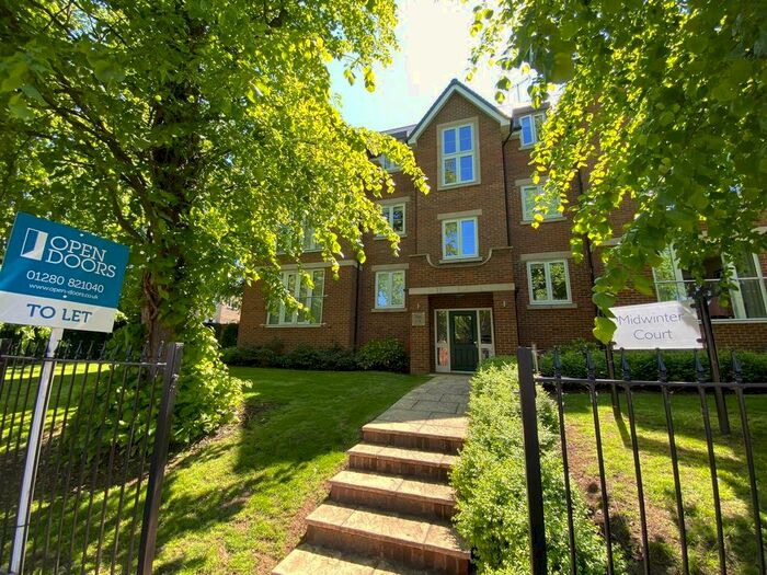 2 Bedroom Flat To Rent In Midwinter Court, Chandos Road, Buckingham, MK18