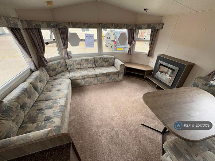 2 Bedroom Mobile Home To Rent In Newells Lane, West Ashling, PO18