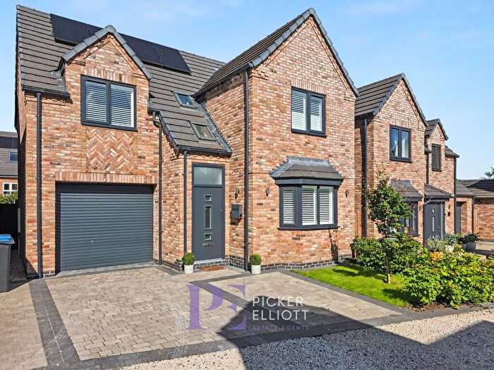 4 Bedroom Detached House For Sale In Lutterworth Road, Burbage, LE10