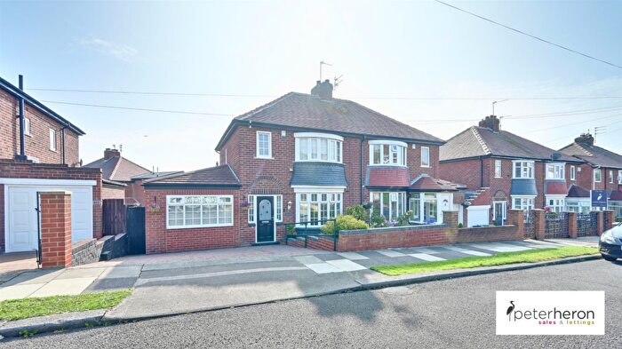 3 Bedroom Semi-Detached House For Sale In Rydal Mount, Fulwell, Sunderland, SR5