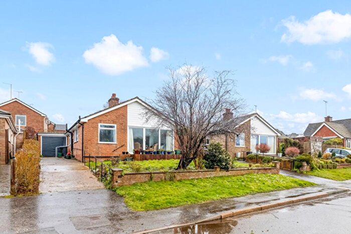 3 Bedroom Detached Bungalow For Sale In Highlands Close, Hassocks, BN6