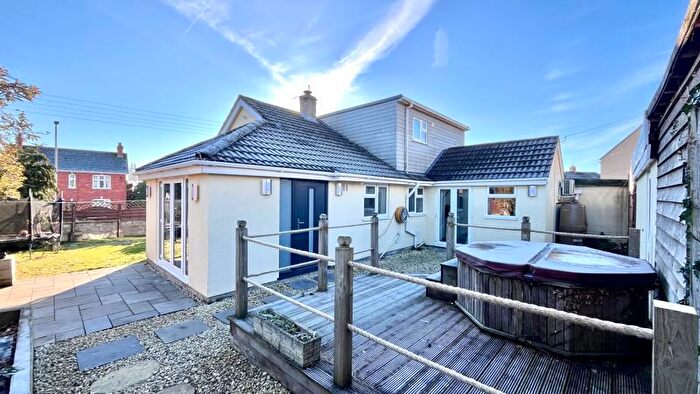 3 Bedroom Semi Detached Bungalow For Sale In Furnham Road, Chard, Somerset, TA20