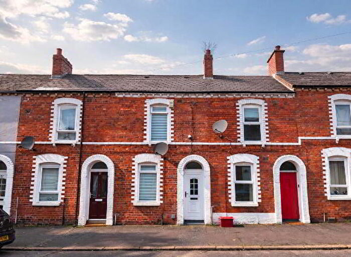 3 Bedroom Mid Terraced House For Sale In Donegall Avenue, Belfast, BT12