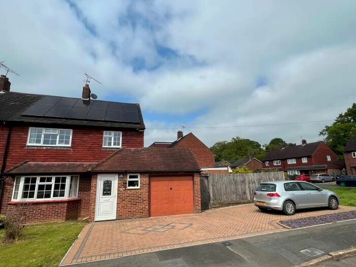 3 Bedroom Semi-Detached House To Rent In Glendale Drive, Burpham, Guildford, GU4