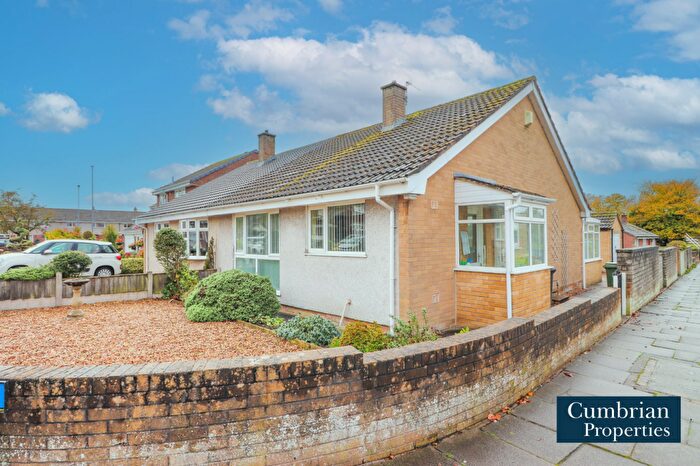 2 Bedroom Bungalow For Sale In Crosshill Drive, Morton Park, Carlisle, CA2