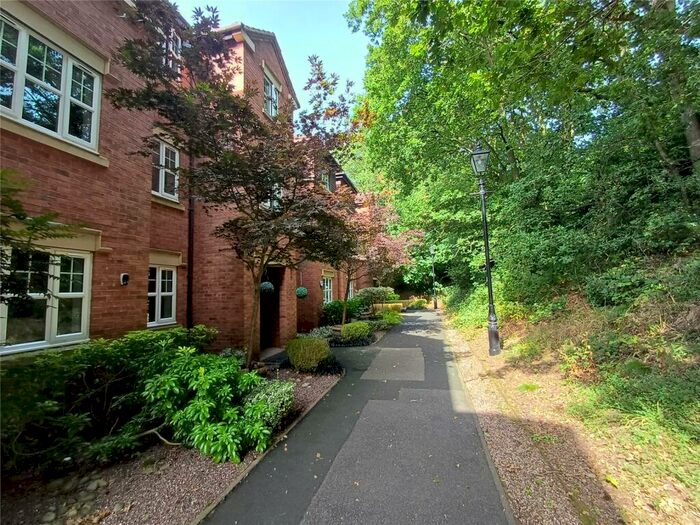 2 Bedroom Flat To Rent In Alder House, Horsley Road, Sutton Coldfield, B74