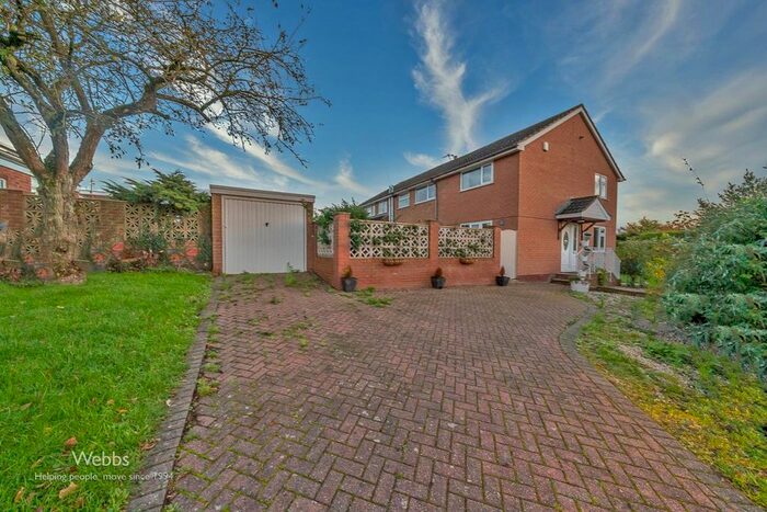 4 Bedroom Semi-Detached House For Sale In Church Lane, Coven, Wolverhampton, WV9