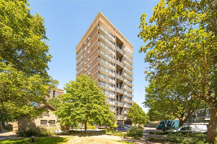 1 Bedroom Flat For Sale In Gascoigne Place, Tower Hamlets, London, E2