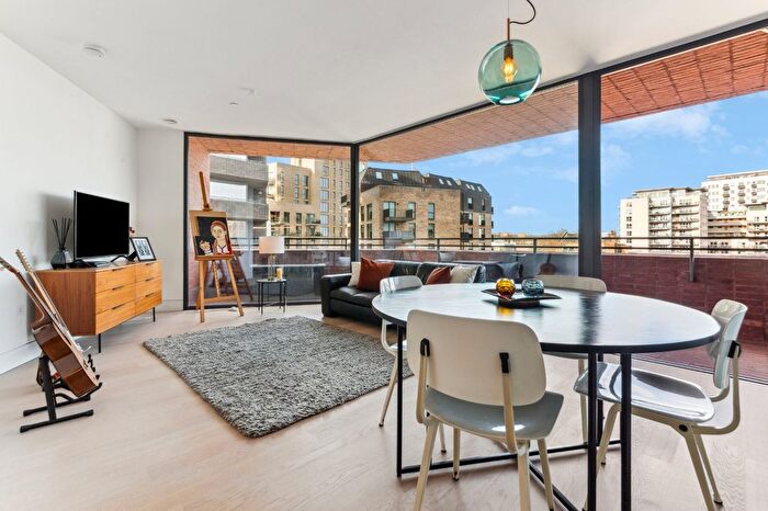 2 Bedroom Flat To Rent In Duo Tower, Penn Street, N1